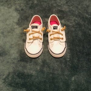 Sperry toddler size 7.5 white